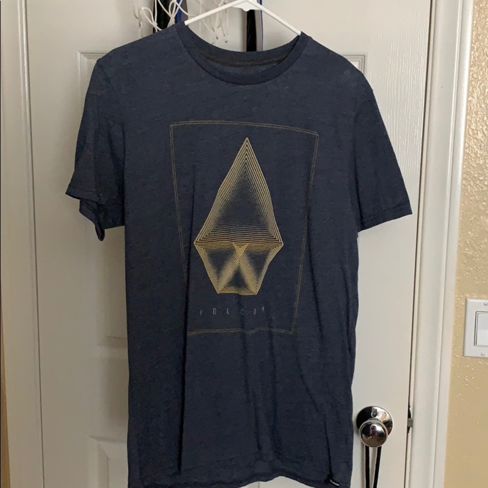 Volcom shirt